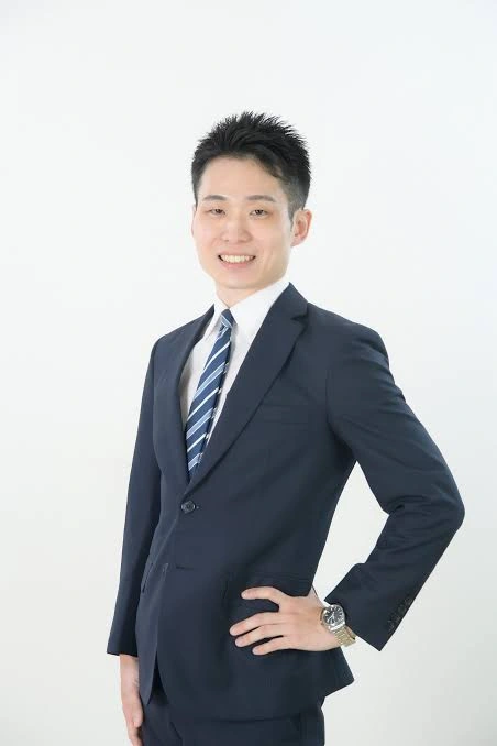 代表税理士 坂根崇真